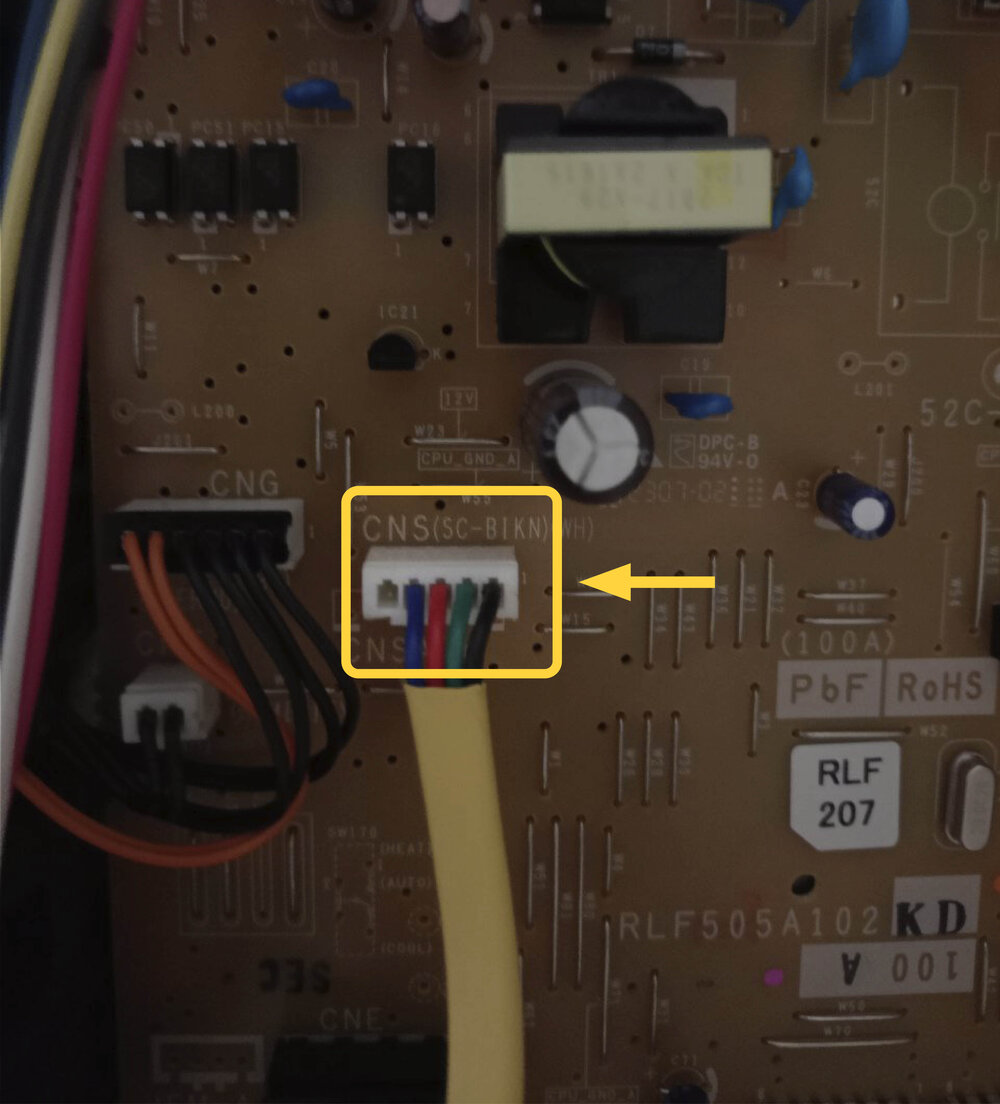 Connector example CNS for connecting a gateway to the Mitsubishi Heavy air conditioner